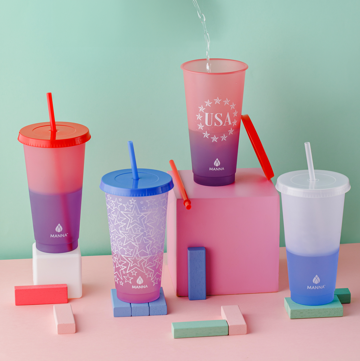 4pk-24-oz-patriotic-color-changing-cups-h2 156A0971-_1.png